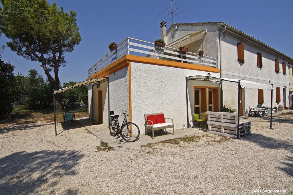 פאנו B&B Sotto Le Stelle מראה חיצוני תמונה