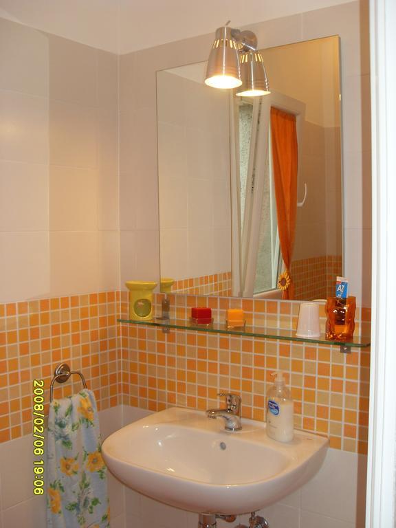 פאנו B&B Sotto Le Stelle מראה חיצוני תמונה