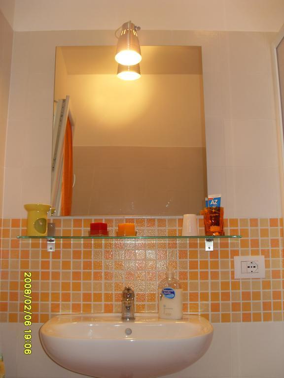 פאנו B&B Sotto Le Stelle מראה חיצוני תמונה