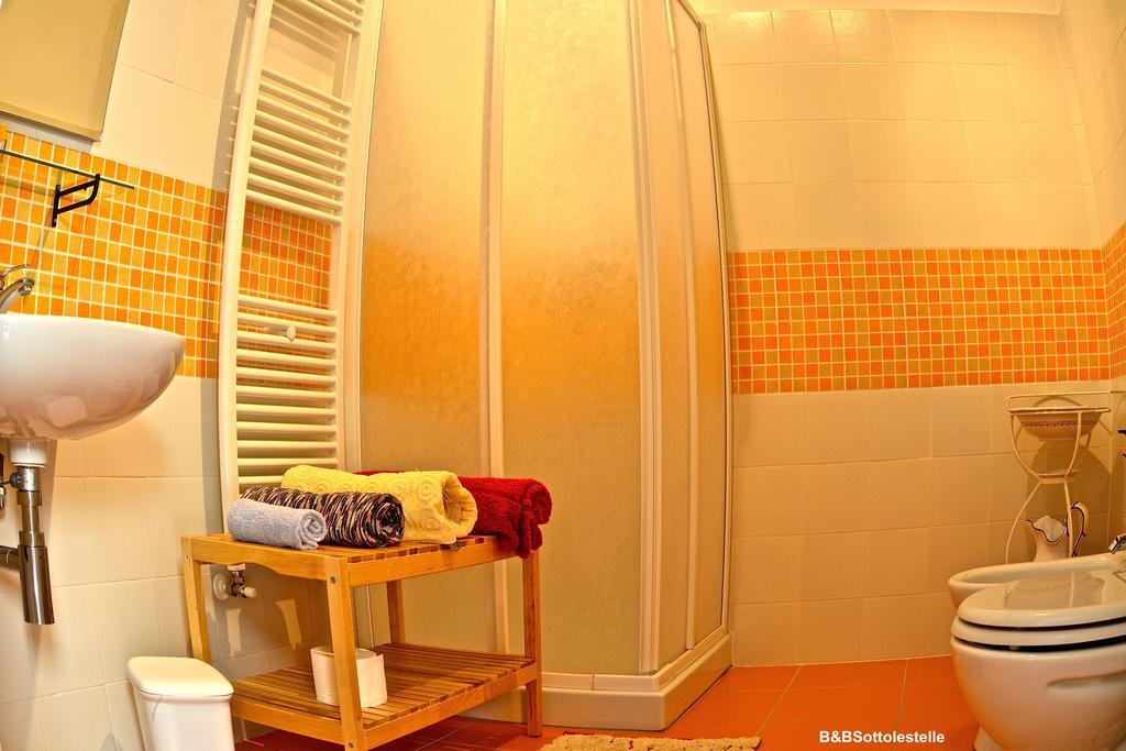 פאנו B&B Sotto Le Stelle מראה חיצוני תמונה